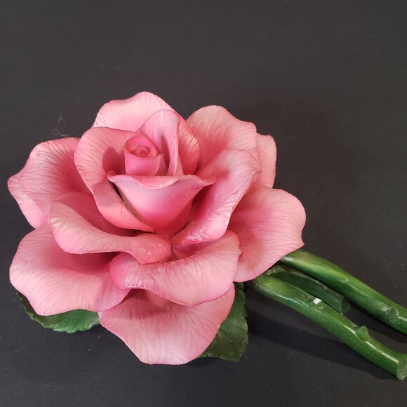 Beautiful Vintage Fabar Capodimonte Porcelain Pink Rose Figurine 6" FLAW - Picture 1 of 11